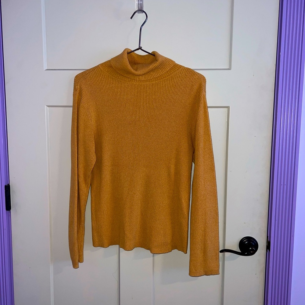 Reference Point Gold Turtleneck